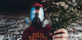 Chiar daca mananci sanatos, esti expus la aceste 10 TOXINE! Cum te poti detoxifica