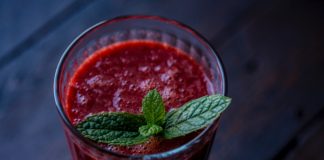 Smoothie de pepene cu ghimbir. Vara-ntr-un pahar!